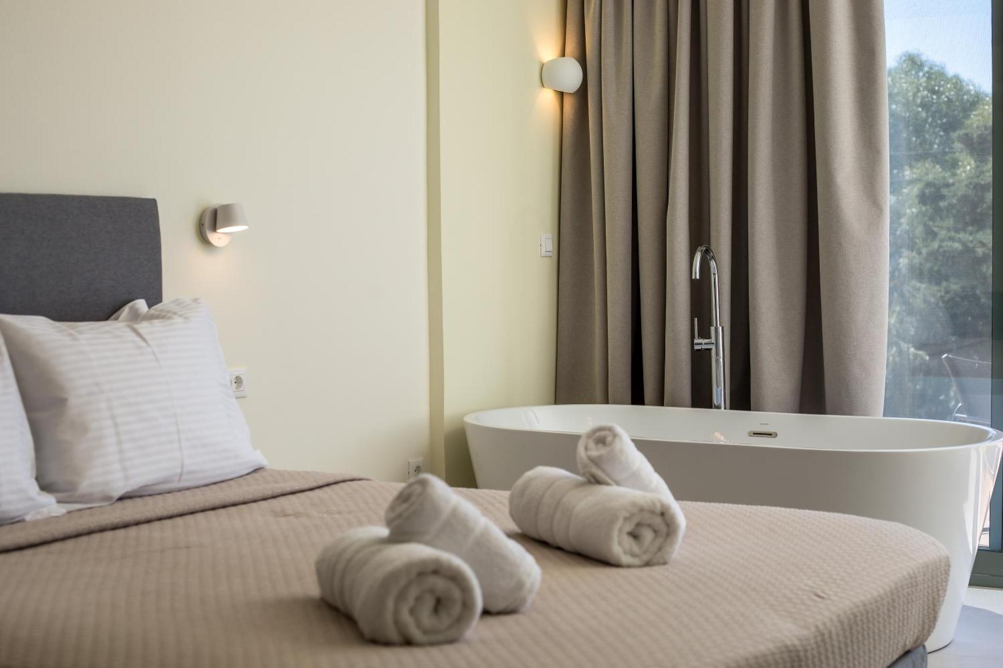 Eden'S Azalea Luxury Suite Rhodes City Εξωτερικό φωτογραφία